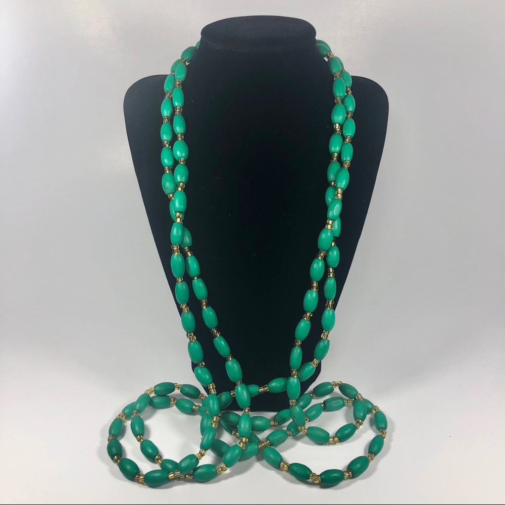 Vintage green necklace - Picture 1 of 5